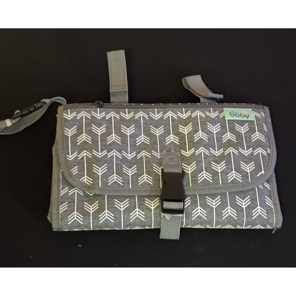 Kopi Baby Portable Diaper Changing Pad Grey Arrow Print Travel Clutch Station
